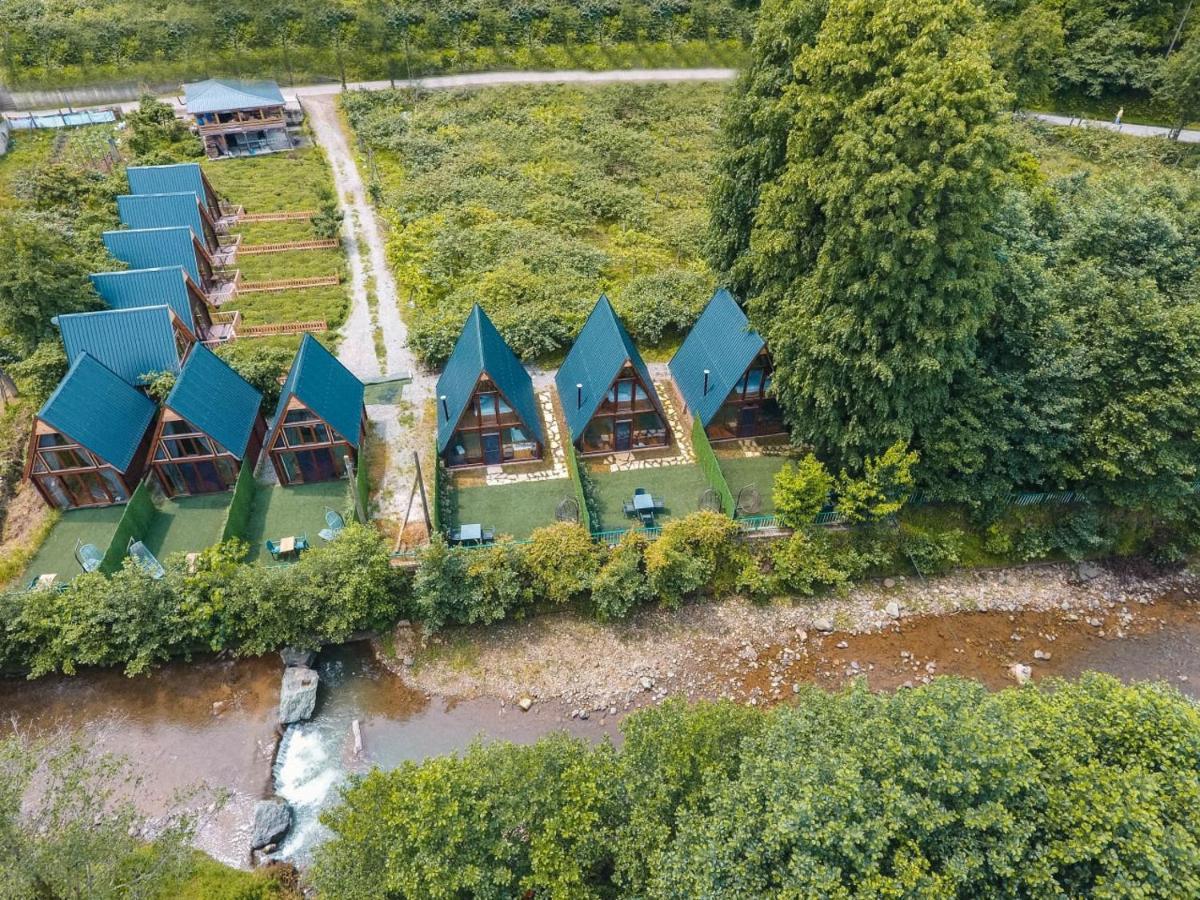 Oce Bungalow Ardesen ภายนอก รูปภาพ